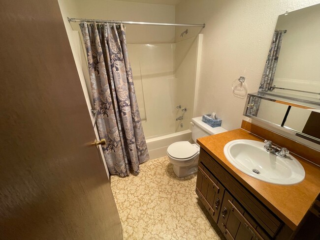 Building Photo - 3801 37th Drive