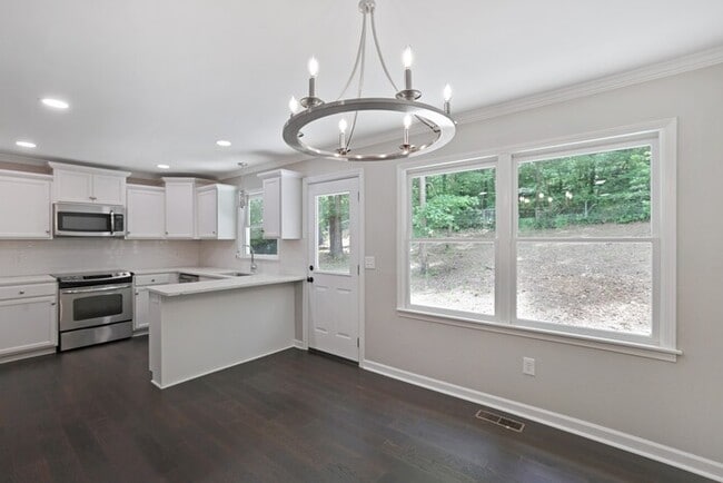 Building Photo - 5113 Crowley Dr