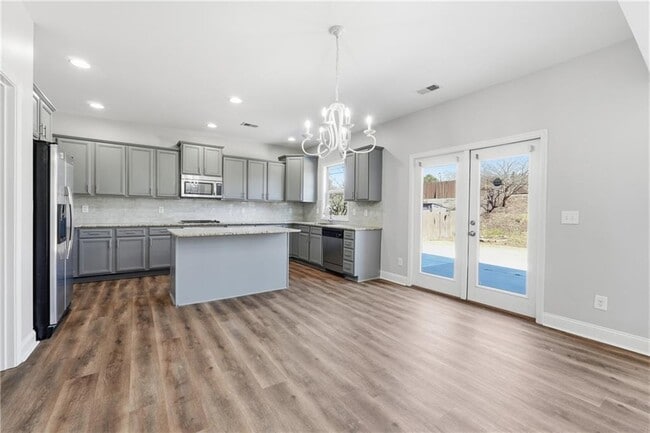 Building Photo - 1440 Waverly Glen Dr