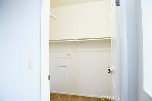 Building Photo - 1358 Scholarship