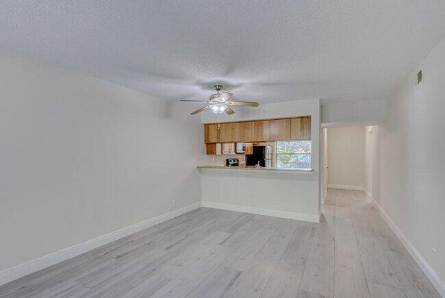 Building Photo - 1801 Sabal Ridge Ct