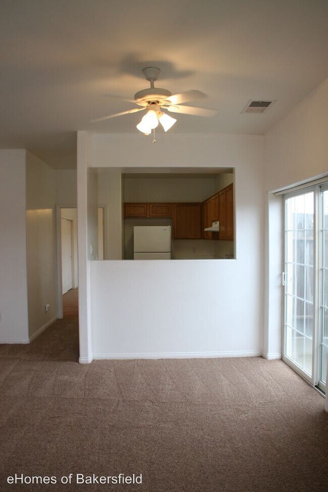 Building Photo - 549 Yellow Meadow Ct