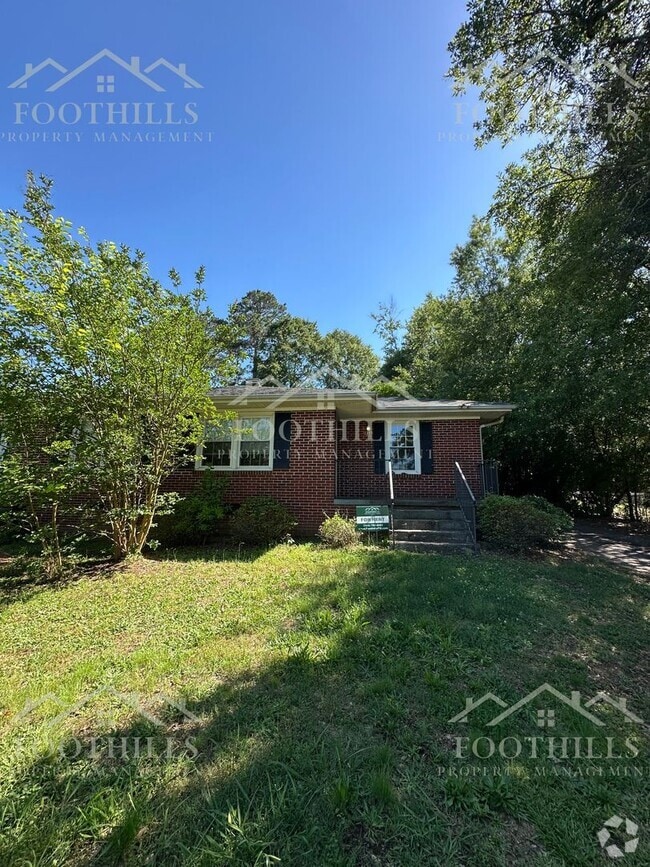 Building Photo - 2 Bedroom Duplex off Concord Rd