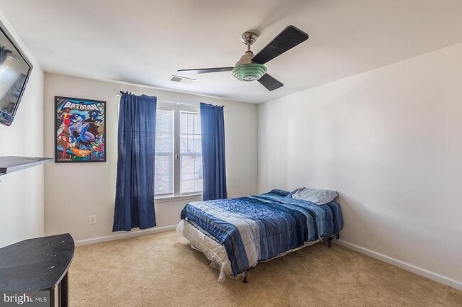 Building Photo - 16397 Topsail Ln