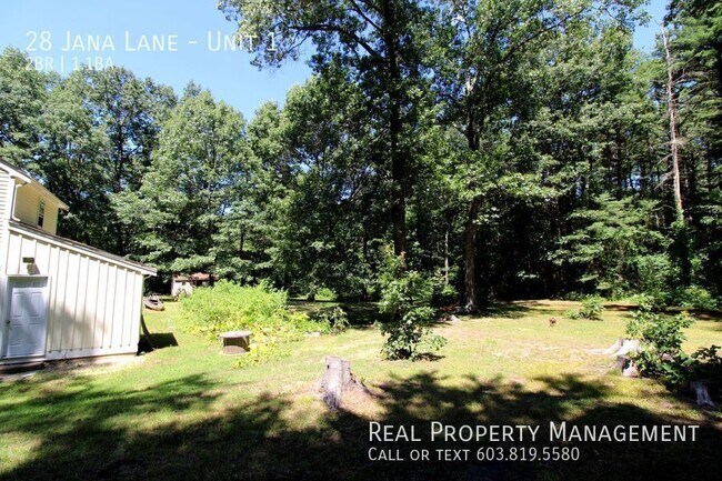 Building Photo - 28 Jana Ln