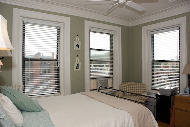 Building Photo - 421 Marlborough St