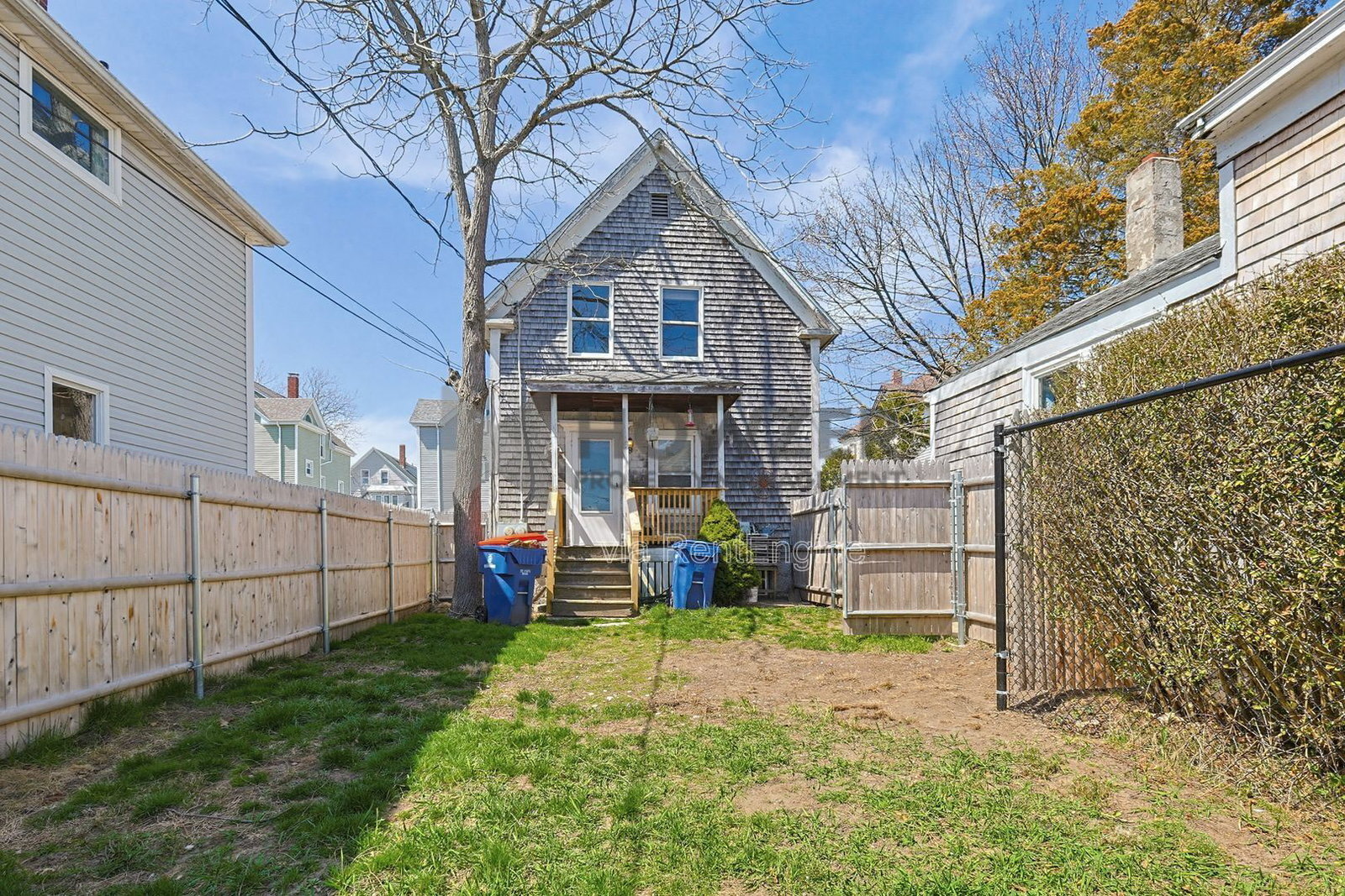 Building Photo - 23-25-25 Harrison St