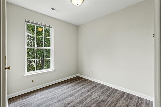 Building Photo - 10043 Gander Ct