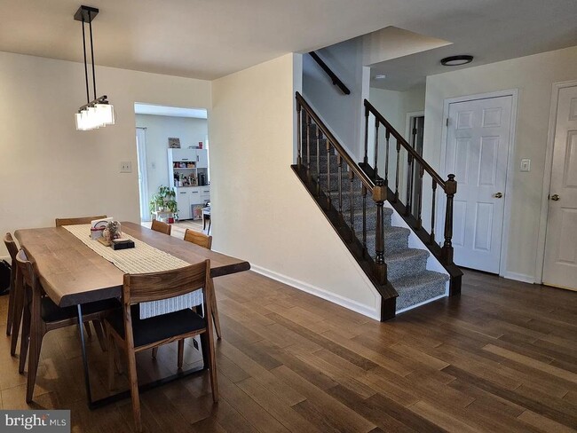 Building Photo - 262 Tulip Tree Ct