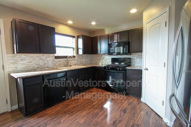Building Photo - 4504 Esper Ln