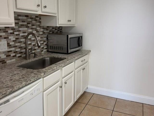 Building Photo - 3580 S Ocean Shore Blvd