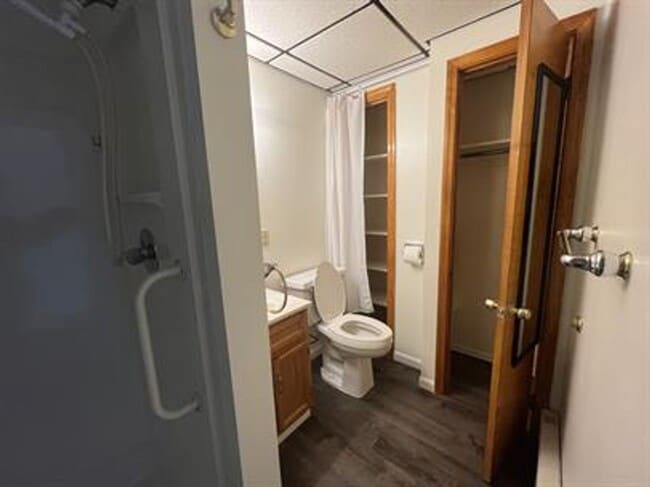 Building Photo - 207 Sycamore St