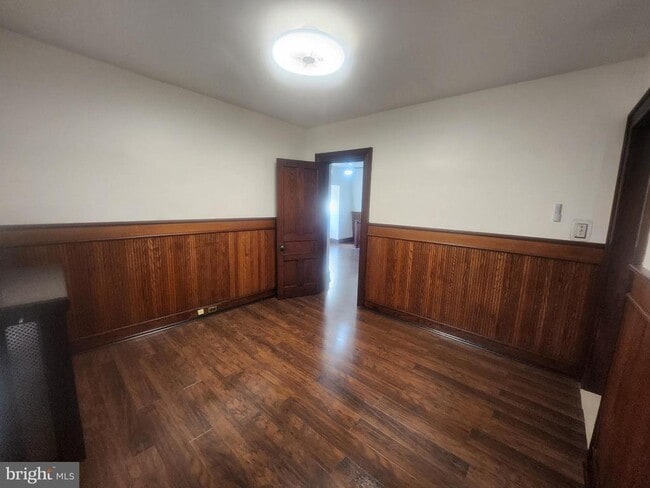 Building Photo - 6709 N 6th St