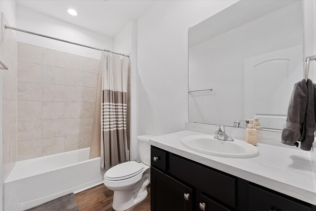 Building Photo - 21511 Violet Rdg Rd