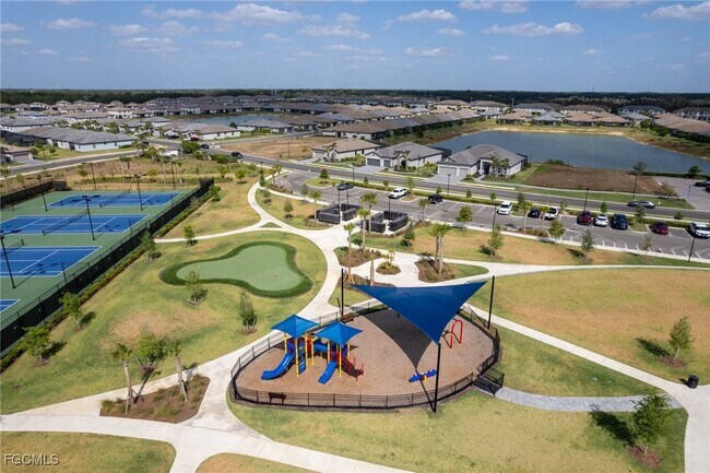 Building Photo - 14275 Pine Lodge Ln