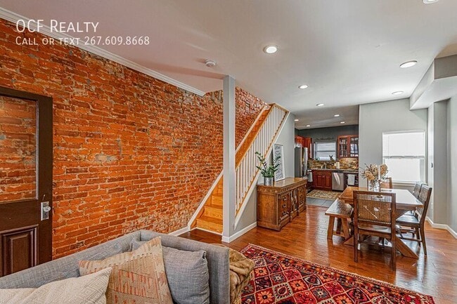 Building Photo - 2017 Memphis St