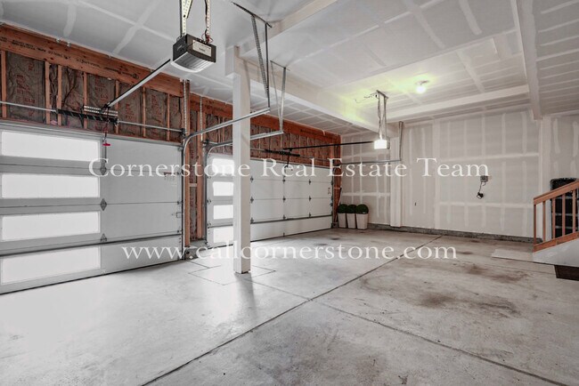 Building Photo - 9732 Marble Cyn Wy