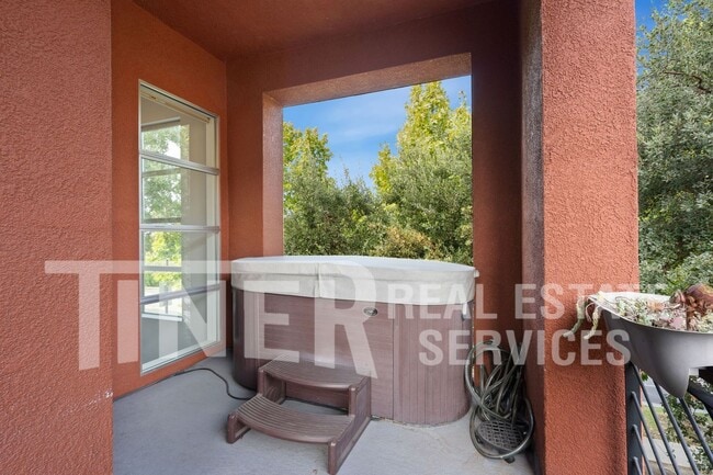 Building Photo - 785 Alloy Ct