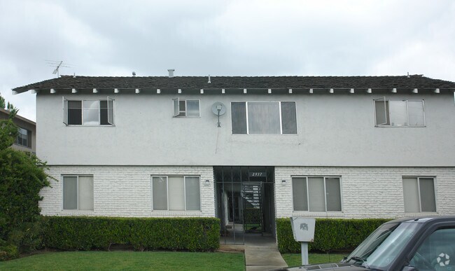 Building Photo - 2937 Magliocco Dr