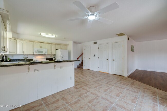 Building Photo - 152 Sweetgum Ln