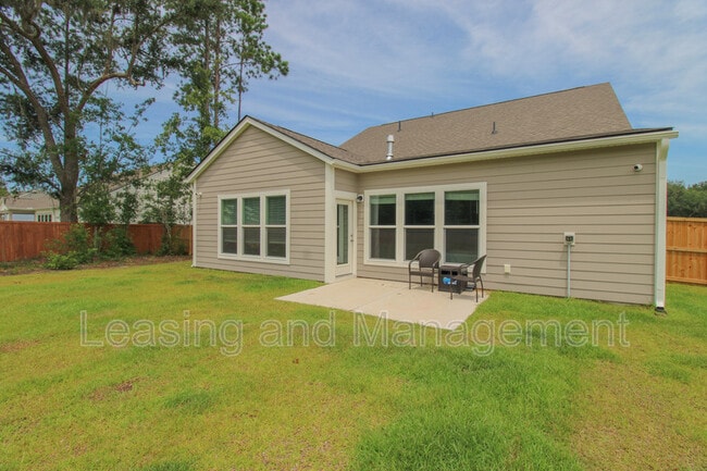 Building Photo - 2066 Cousteau Ct