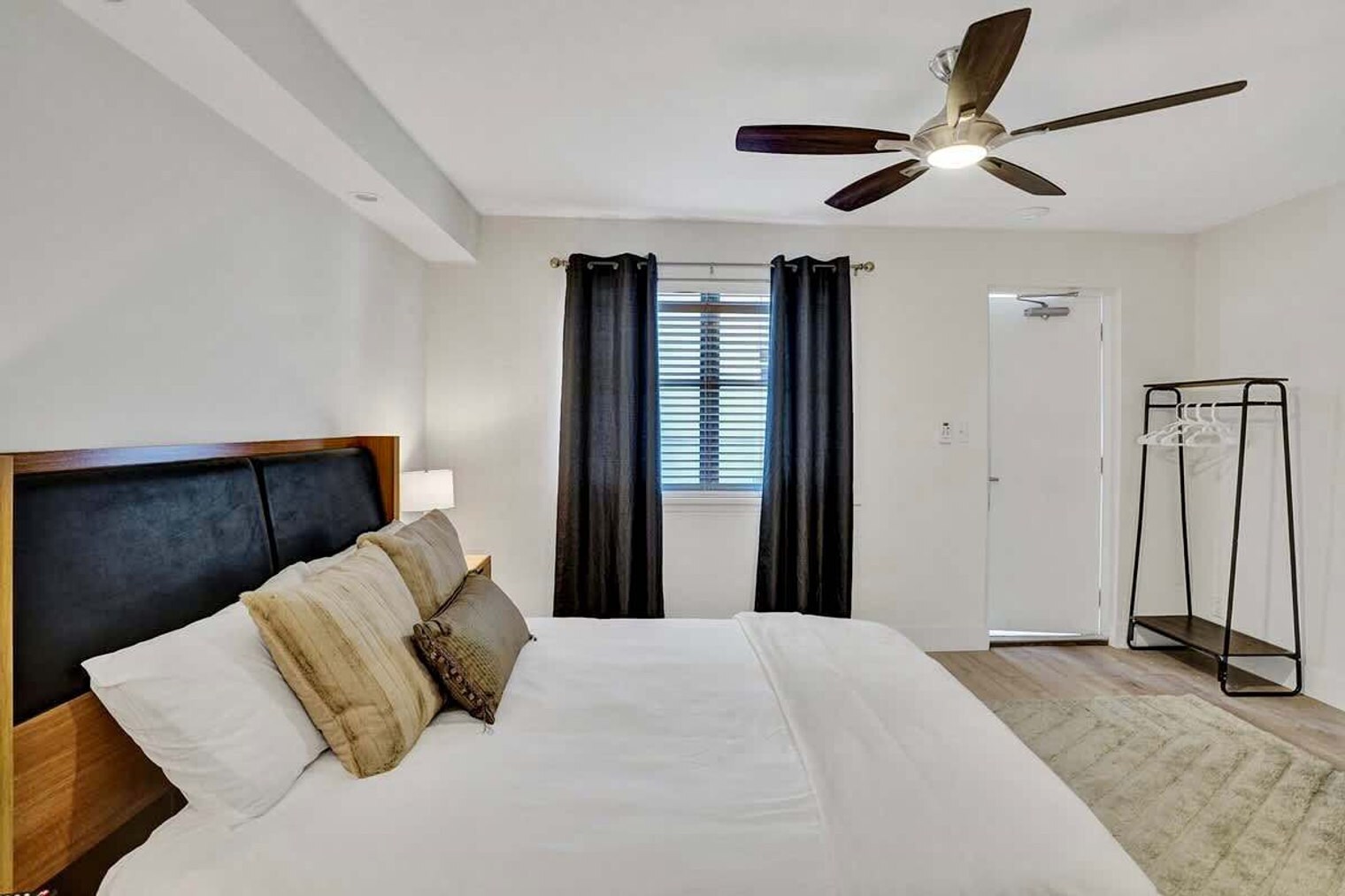 Building Photo - 3020 Seville St