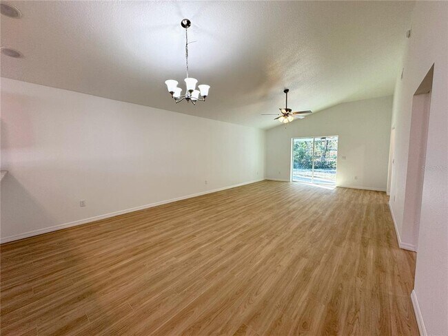 Building Photo - 8808 E Albertson Ct