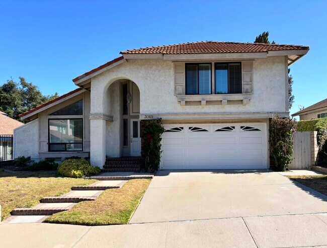 Primary Photo - 3069 Charlotte St