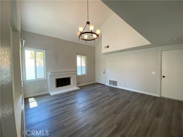 Building Photo - 2705 Fairlane Pl