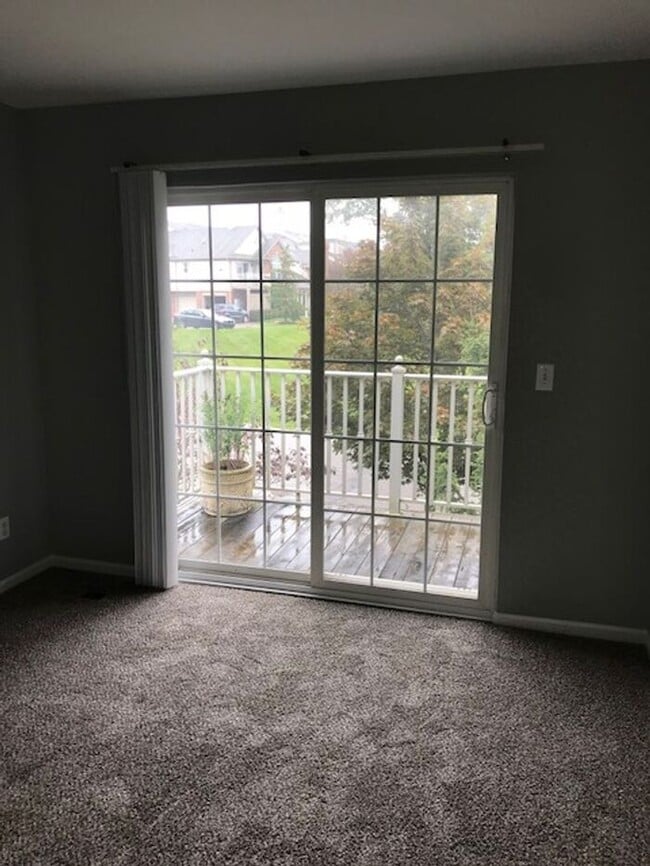 Building Photo - Beautiful 2 bedroom 2 bathroom Condo in Sl...