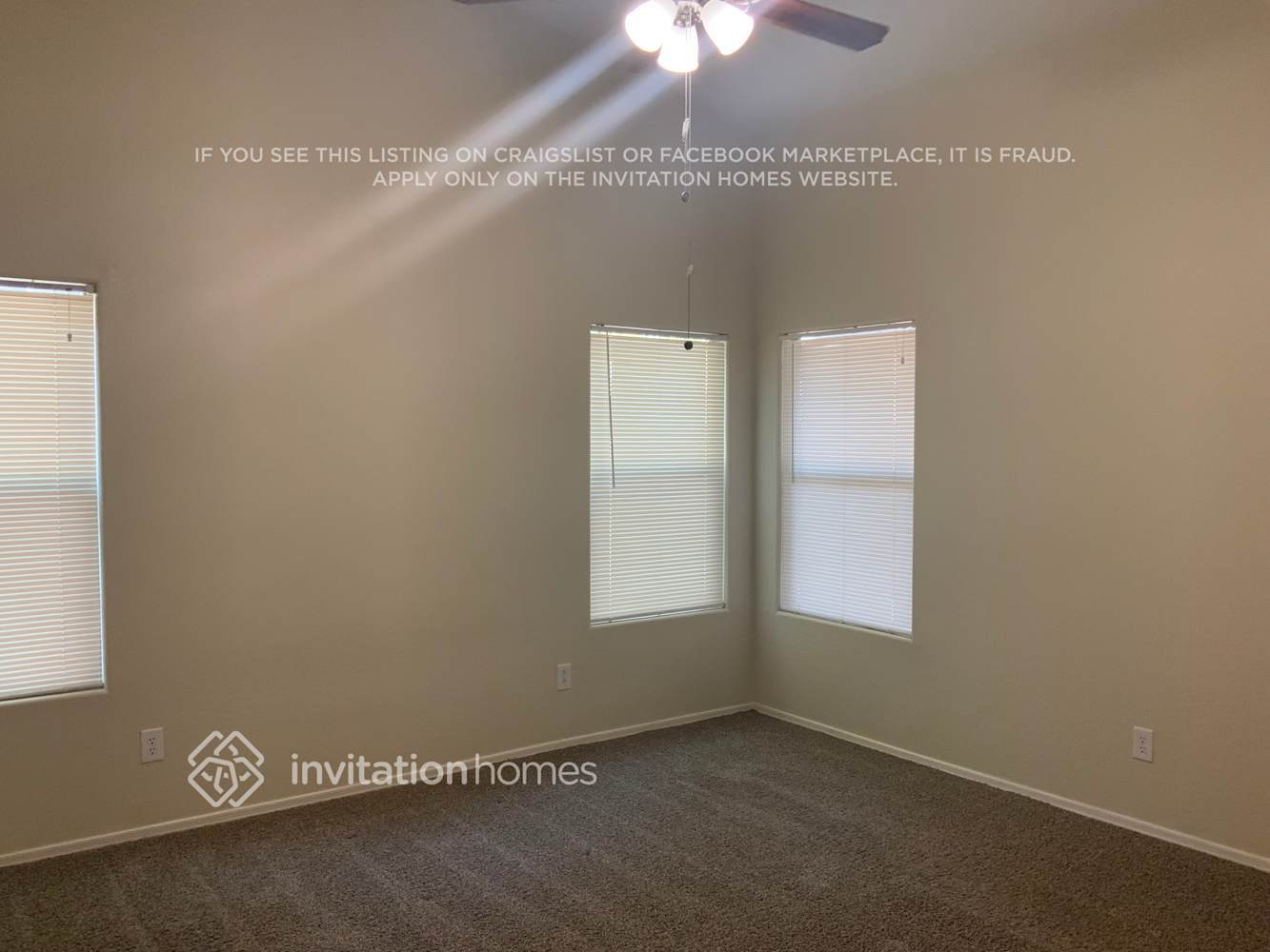 Building Photo - 460 W Gascon Rd