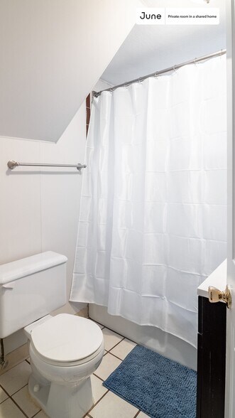 Building Photo - Room in Shared 3 bed/1 bath home