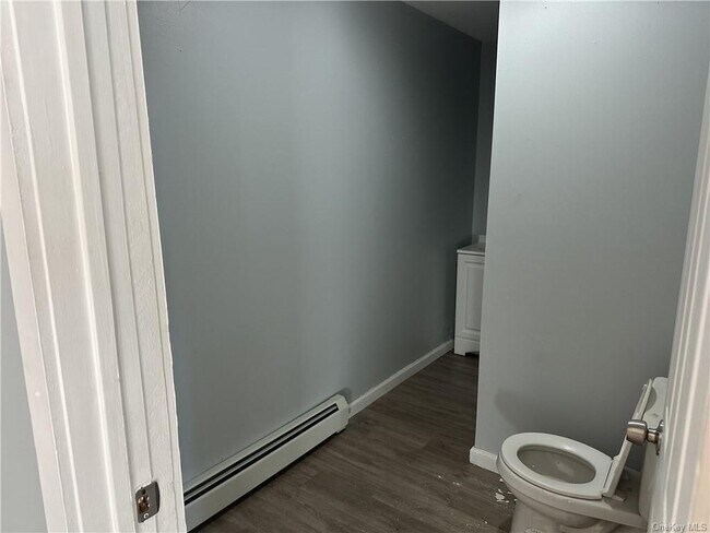 Building Photo - 47 John St