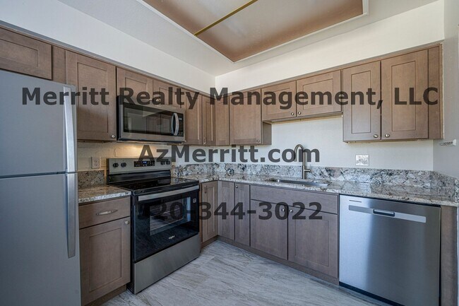 Building Photo - 1337 E Fort Lowell Rd