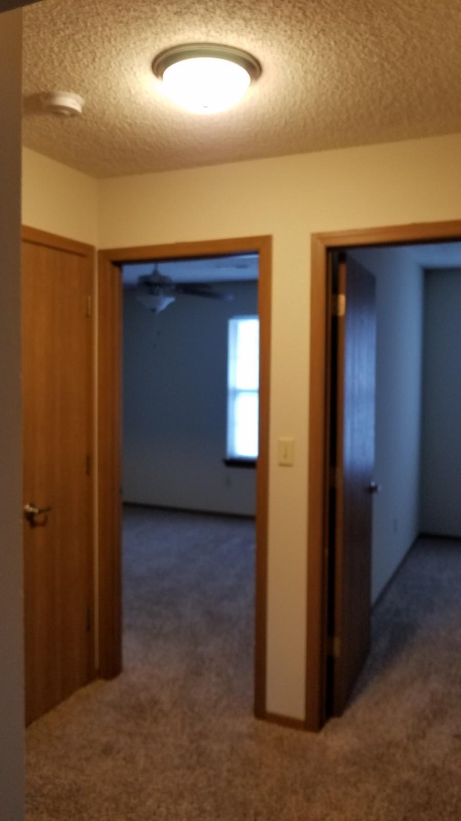 Building Photo - 12 Cherry Tree Ln