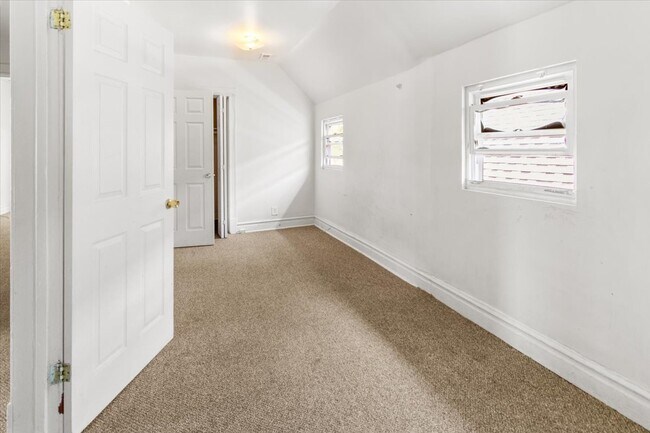 Building Photo - 257 W 109th Pl