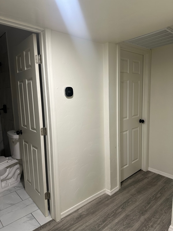 Building Photo - 5162 S 6th Ave