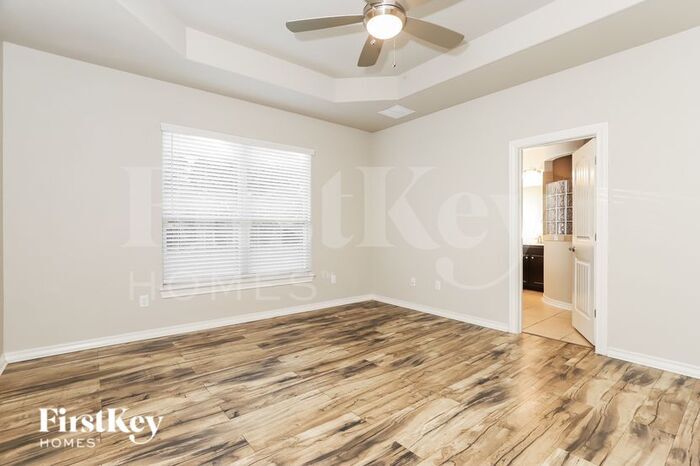 Building Photo - 8810 Kallison Arbor