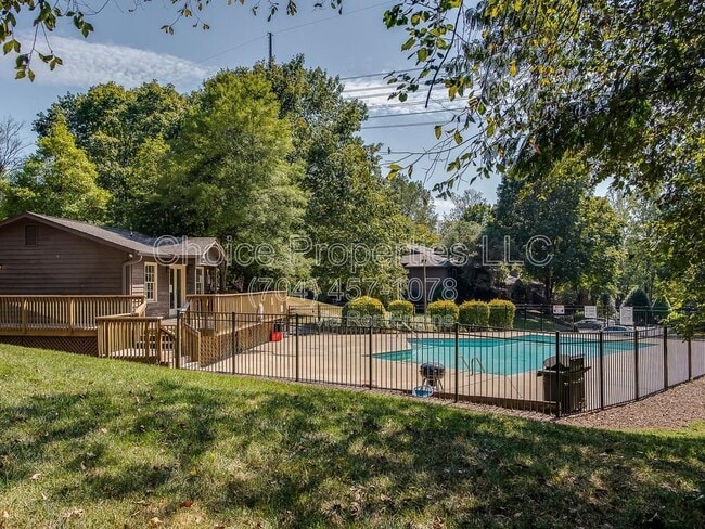 Building Photo - 3526 Colony Crossing Dr