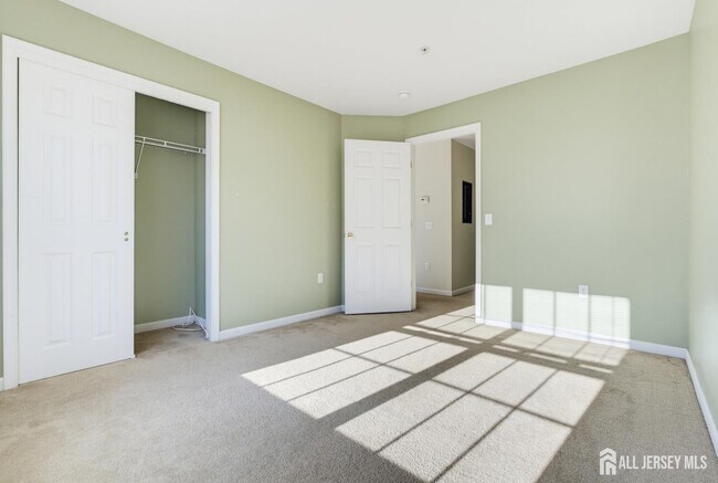 Building Photo - 1054 Morning Glory Dr