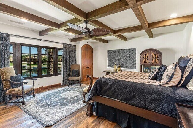 Building Photo - 83290 S Bay Dr