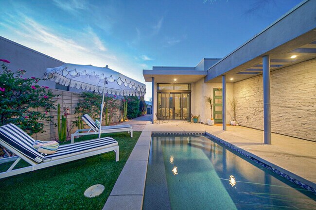 Building Photo - 814 Nugget Ln