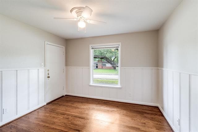 Building Photo - 9831 Mercer Dr