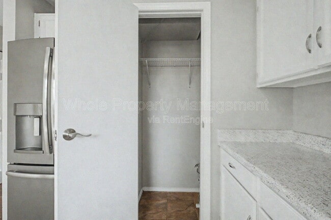 Building Photo - 14337 E Pimlico Pl