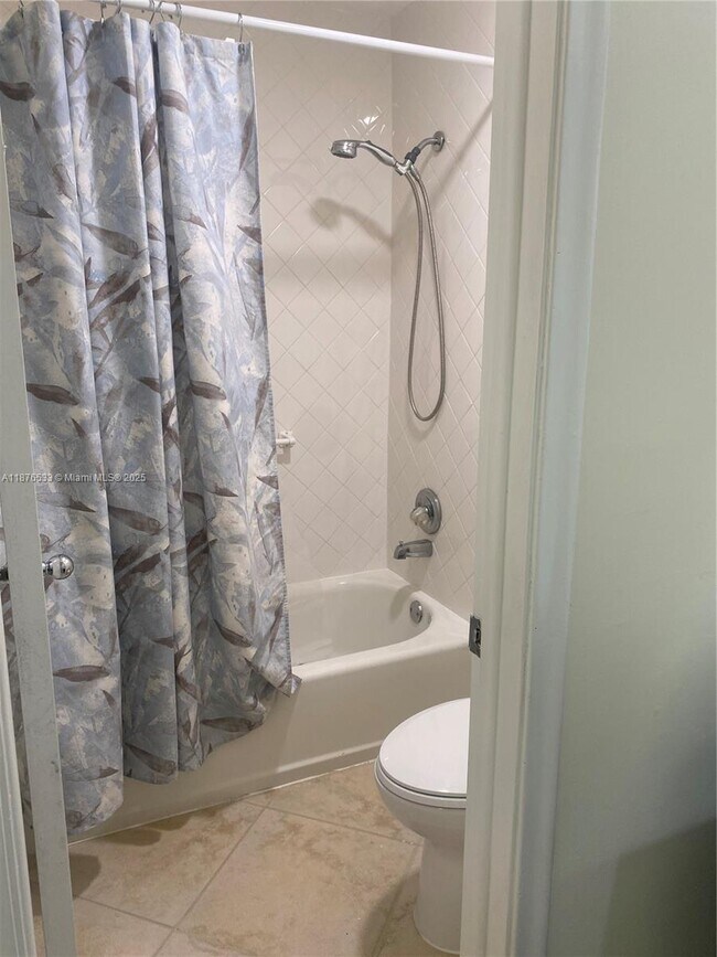 Building Photo - 8108 SW 81st Pl