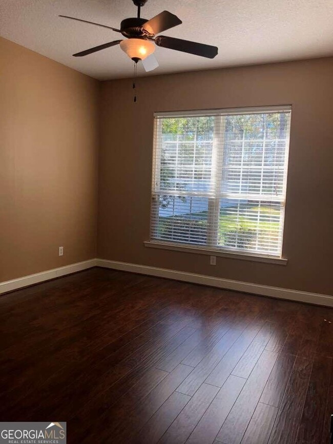 Building Photo - 95 Spyglass