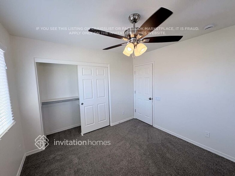 Building Photo - 4854 S Antonio