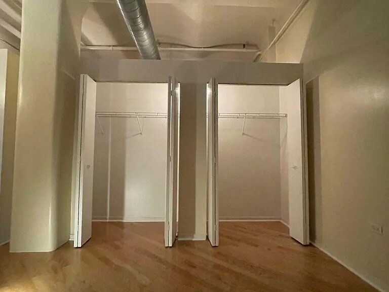 Building Photo - 500 S Clinton St