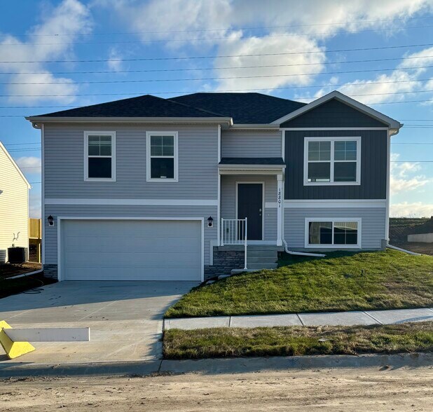 Primary Photo - 18801 Ogden St