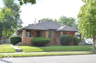 Building Photo - 1302 Shannon Ave